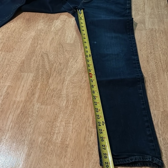 Vineyard vines jeans - Picture 7 of 9